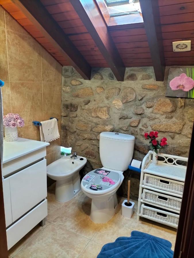 Casa De Madeira E Pedra Holiday home