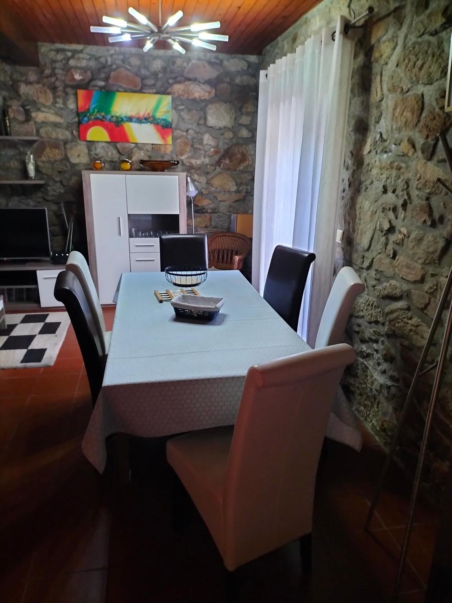 Holiday home Casa De Madeira E Pedra Afife